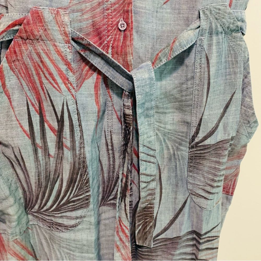 Level 99 Sleeveless Palm Print Jumpsuit - Gray and Red Palma size large linen - Picture 5 of 11